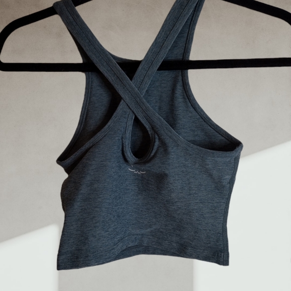 Beyond Yoga Top NWT - Picture 2 of 5